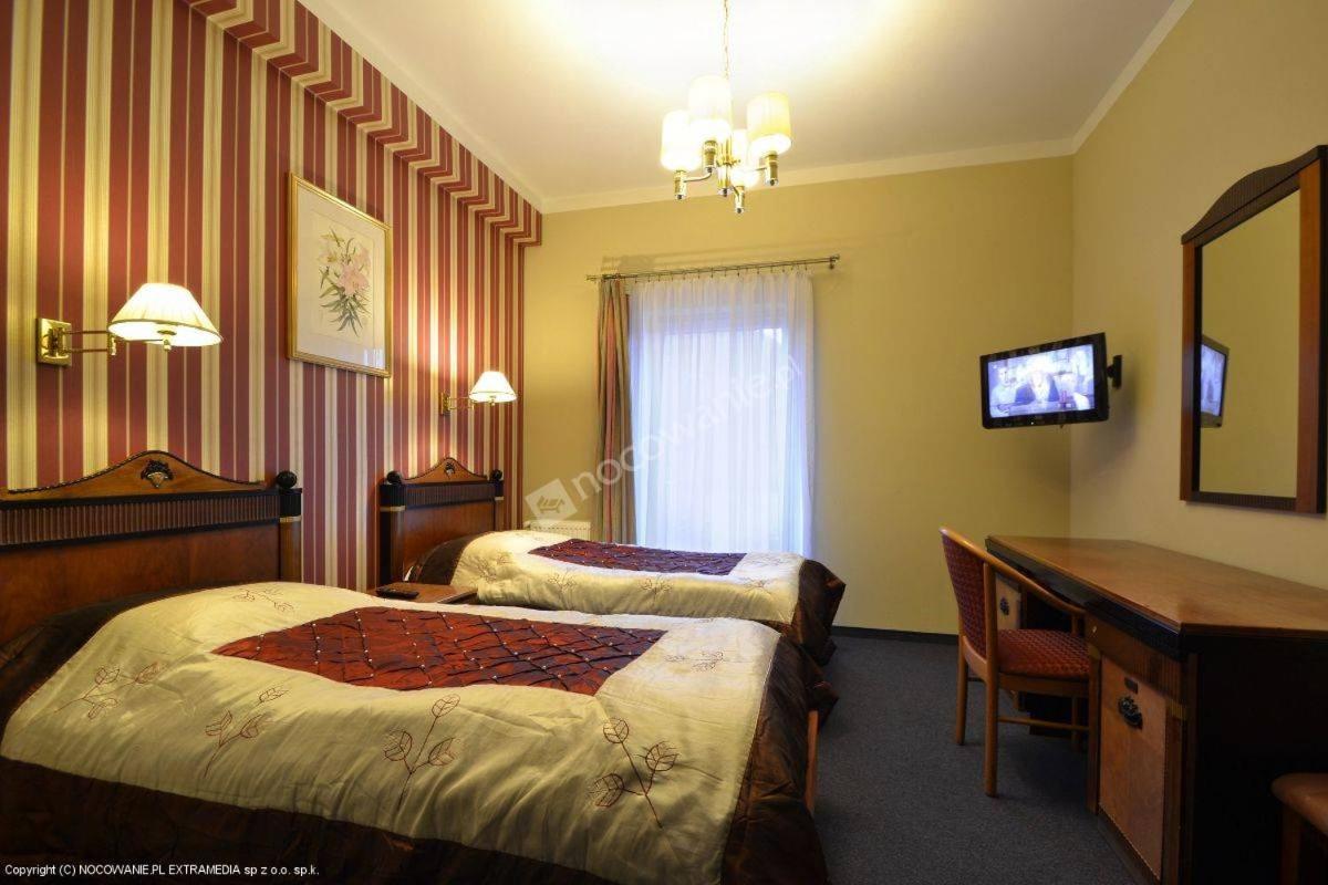 Arkadia Gosciniec-Klima,Parking,Ogrod Otel Opole Dış mekan fotoğraf